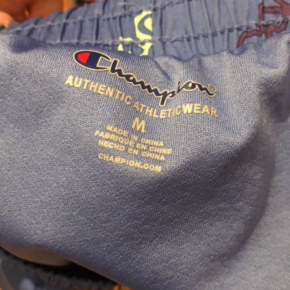 Girls Champion Shorts - Picture 5 of 5